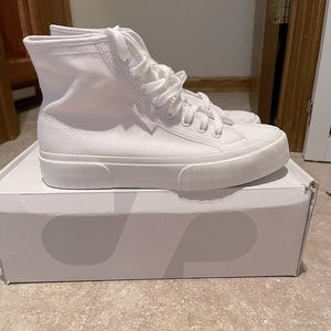 NEW, SUPERGA 2696 STRIPE HI TOP SNEAKER, WHITE